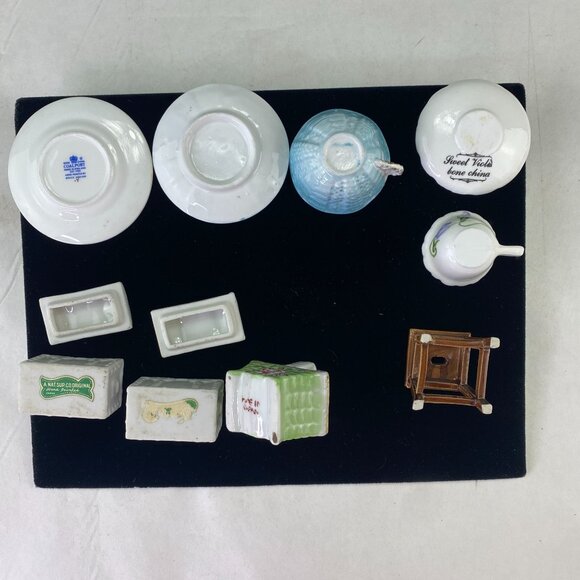 Vintage Knick Knack Figurine Mixed Lot Miniature Furniture Dishes - Picture 4 of 10